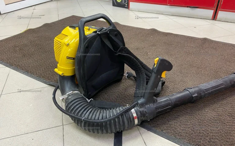 Бензиновая воздуходувка GBR333