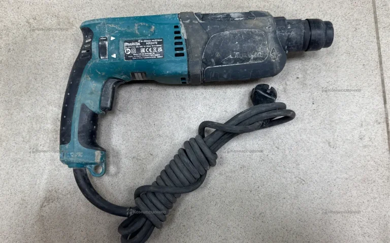 перфоратор Makita  hr2470