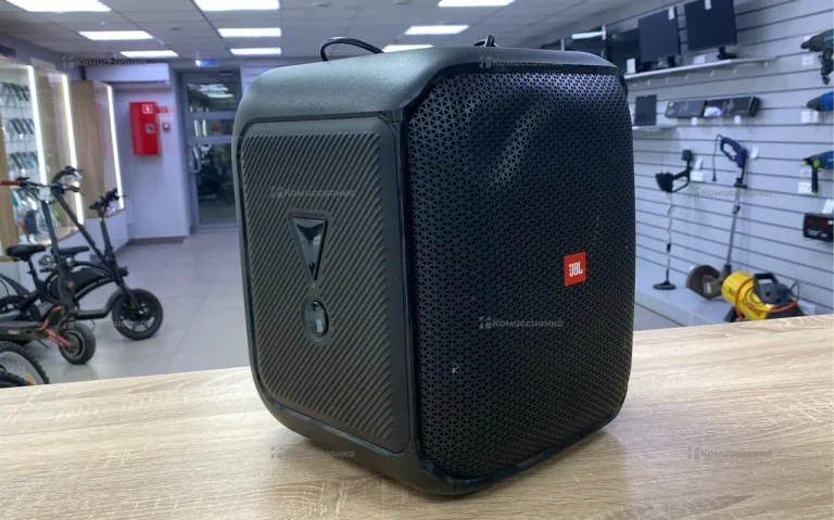 Колонка JBL Encore Essential