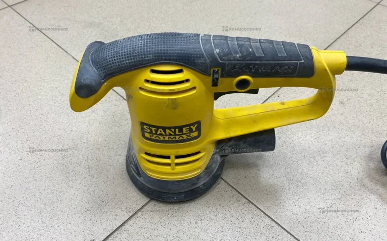 Эксцентриковая шлифмашина STANLEY FME440K