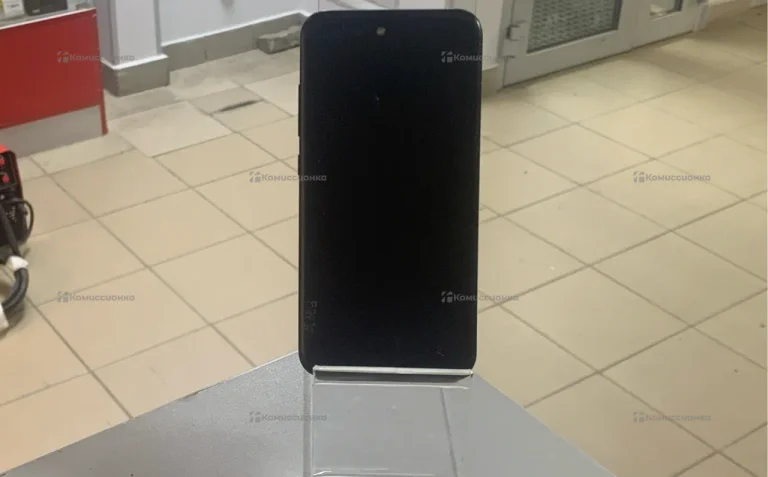 Huawei nova 2 4/64 ГБ