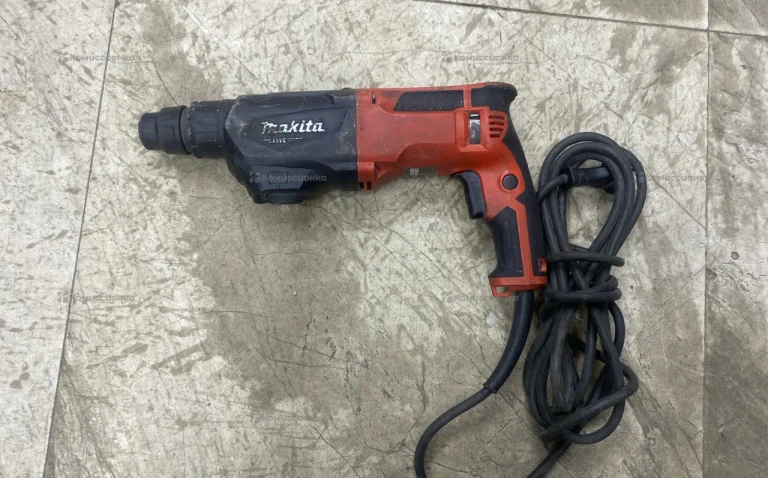 Перфоратор makita M8701
