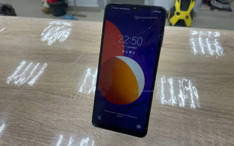 Samsung M12 64