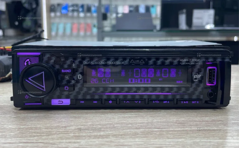 Автомагнитола  aura Amh-77dsp