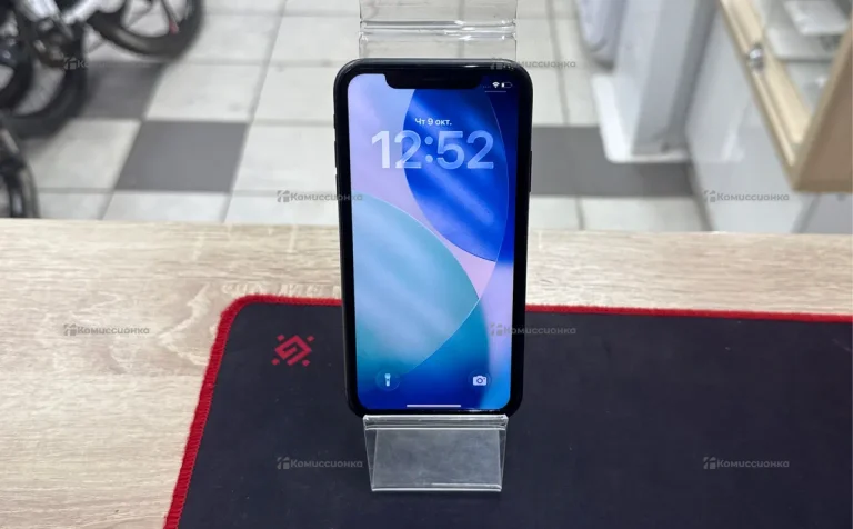 Apple iPhone 11 4/256 ГБ
