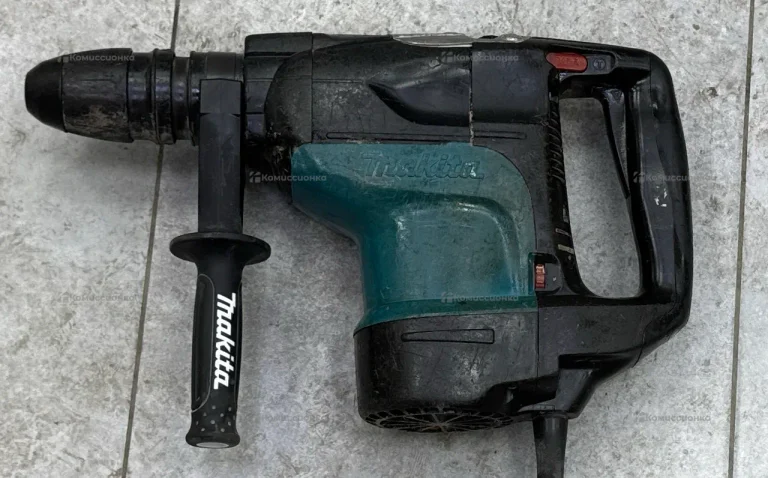 Отбойный молоток Makita 4501C