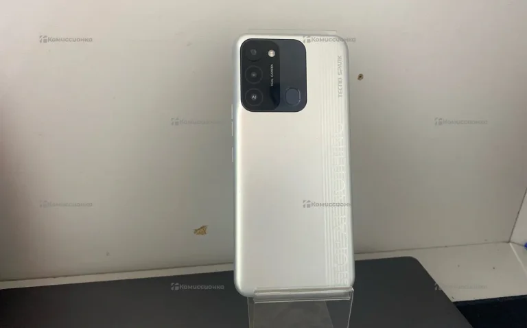 Tecno Spark 8C 4/64Gb