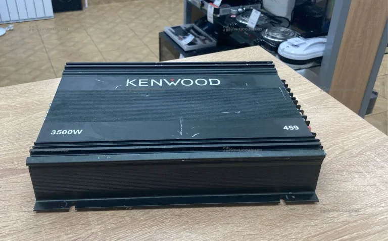 Усилитель  Kenwood 459