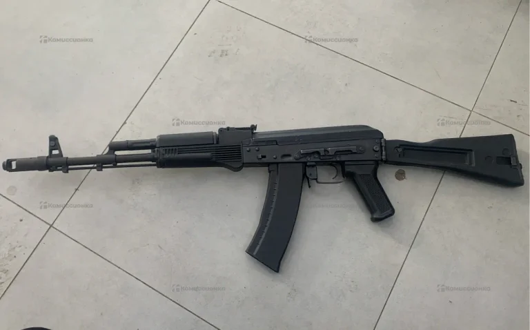 Автомат страйкбольный AK-47