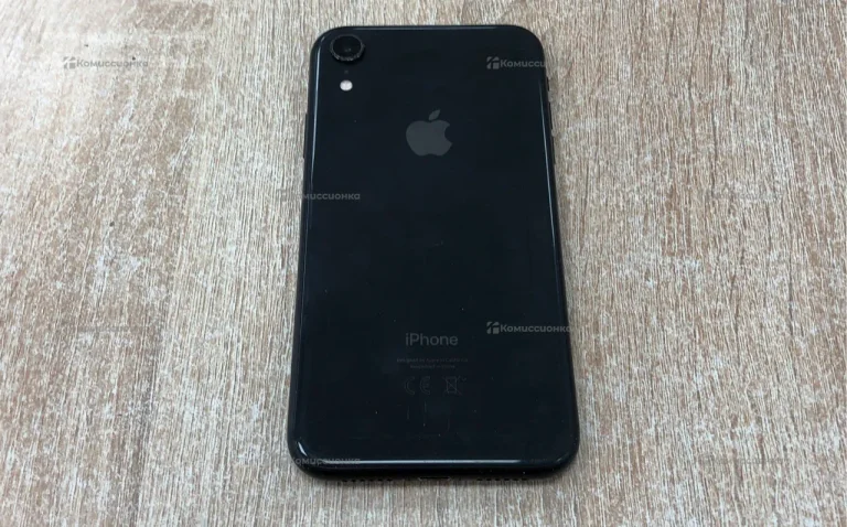 Apple iPhone XR 3/128 ГБ