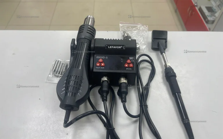 Паяльная станция Lefavor 8908D-S
