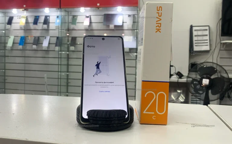 Tecno Spark 20C 4/128 ГБ