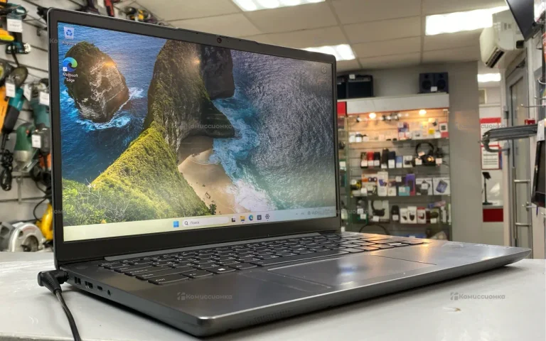 Ноутбук  Lenovo i3-1115G4