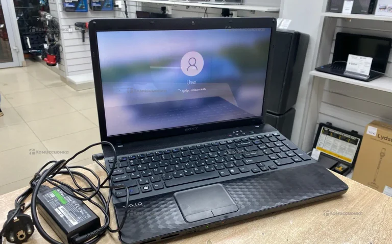 Ноутбук SONY VAIO VPCEL2S1R