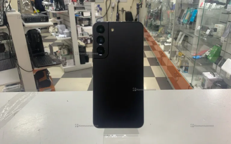Samsung Galaxy S22 8/128 ГБ