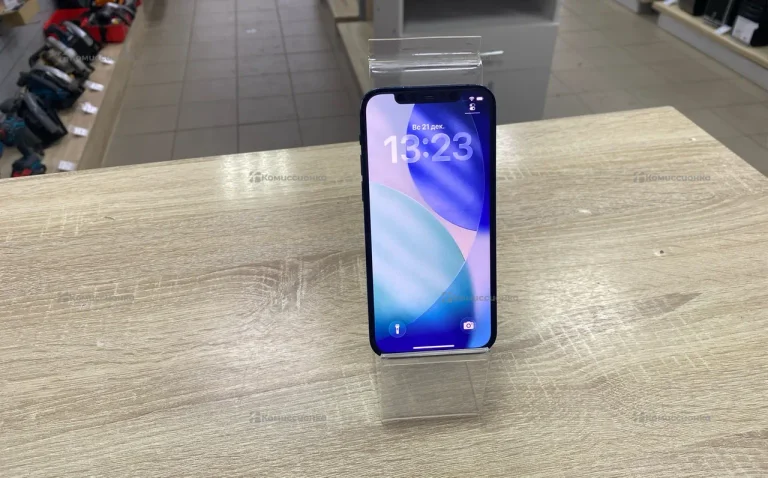 Apple iPhone 12 4/64 ГБ