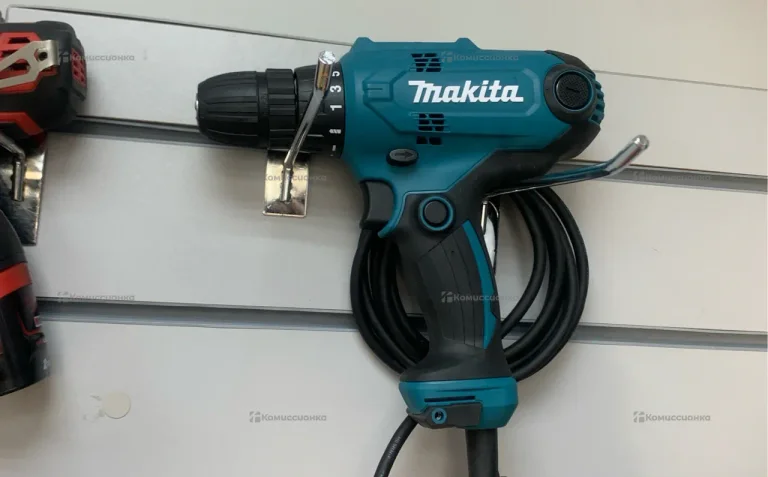 сетевой шуроповерт Makita df0300x3