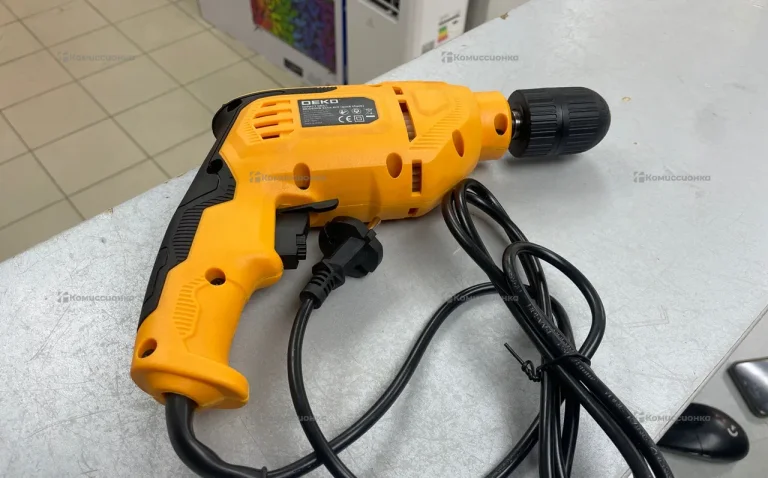 Дрель ударная DEKO DKID600W