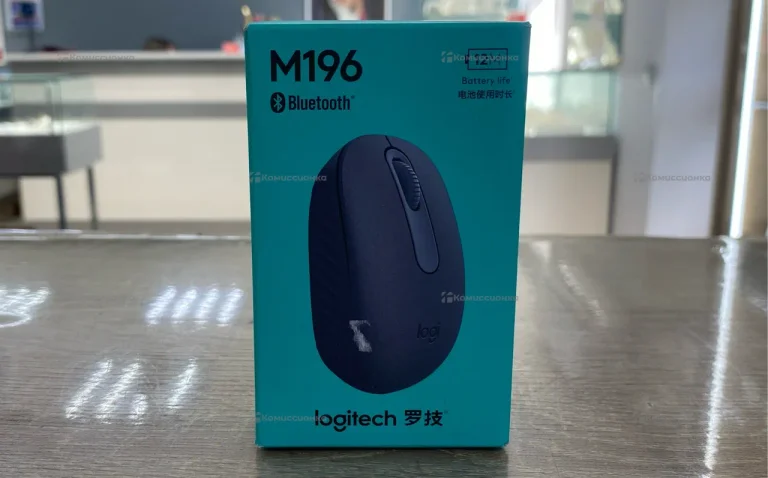 Logitech M196