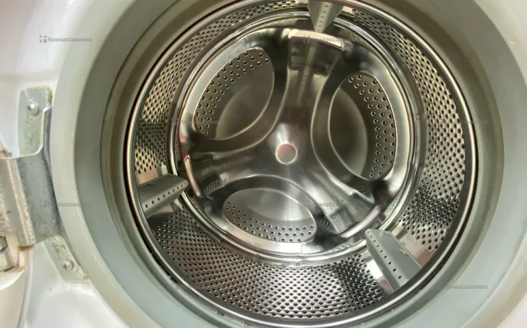 Стиральная машина indesit WISL82 4.5кг