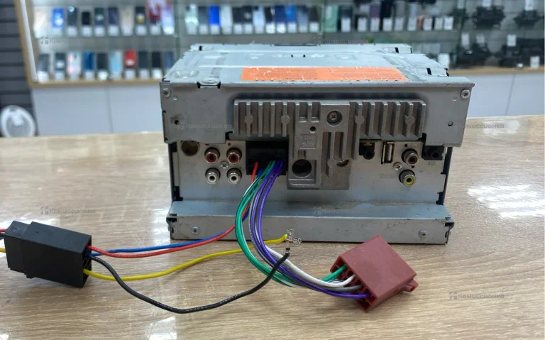 Автомагнитола  pioneer avh-160d