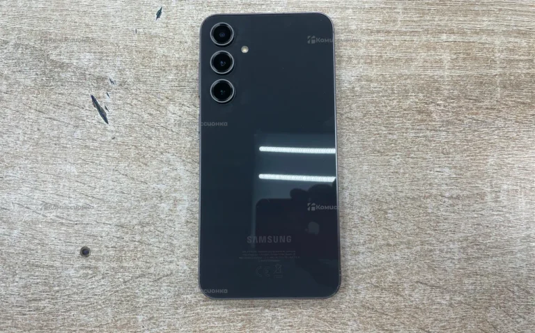 Samsung Galaxy S23 FE 8/256 ГБ