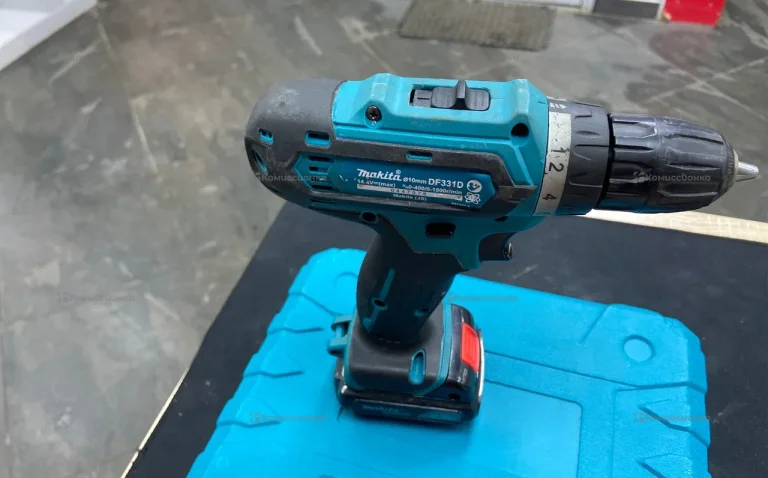 Дрель-шуруповёрт Makita DF331D (реплика)