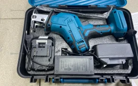 Сабельная пила Makita АКБ синий кейс