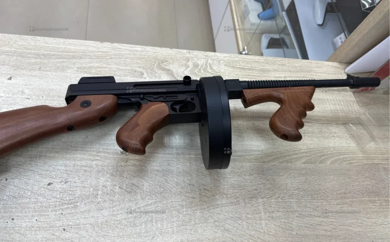 Страйкбольный автомат