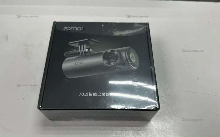 Видеорегистратор  7omail M310