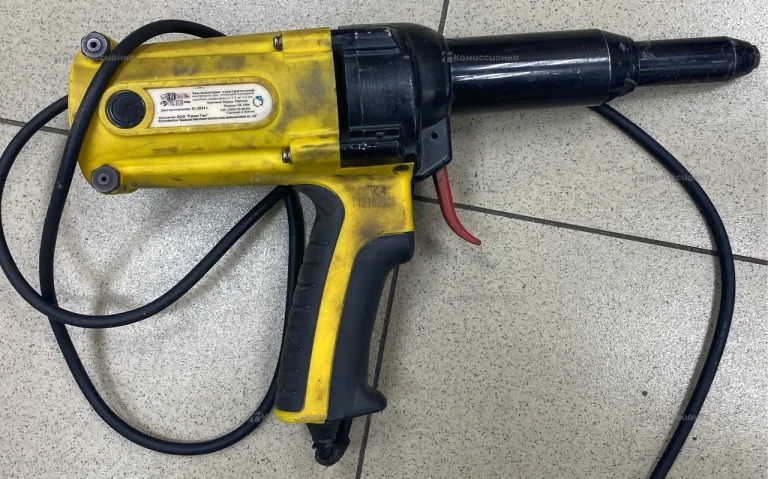 Заклепочник электрический Skytools SK1006