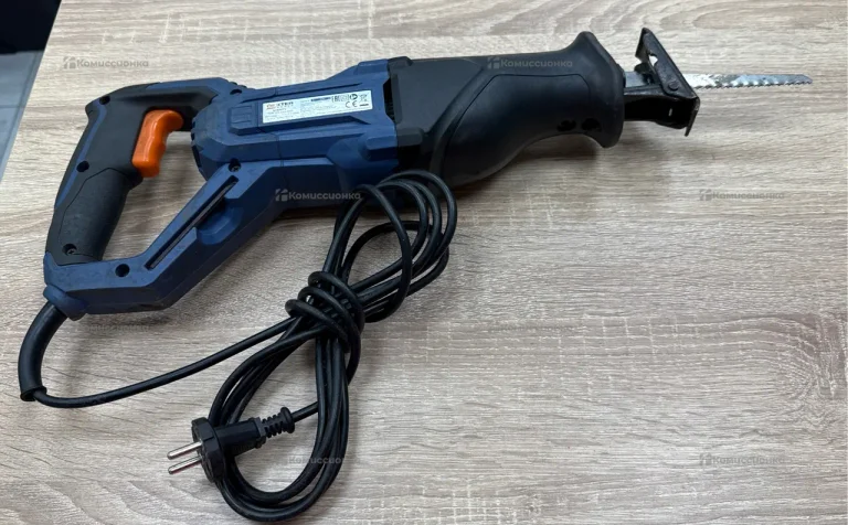 Сабельная пила Dexter Power nc850rs