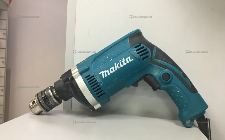 Дрель Makita HP1630
