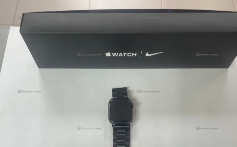Часы Apple Watch SE 40mm