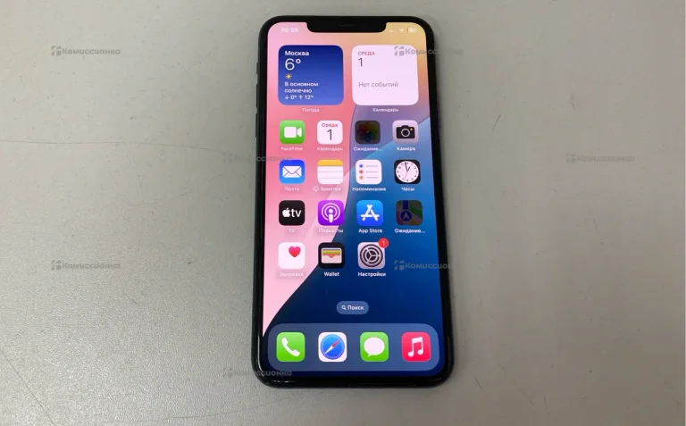 Apple iPhone 11 Pro Max 4/64 ГБ