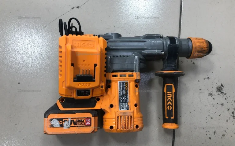 Аккумуляторный перфаратор Ineco P20s