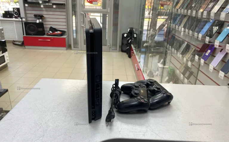 Приставка PS4.  slim 1Tb