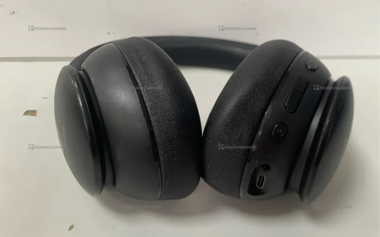 Наушники Soundcore Q10