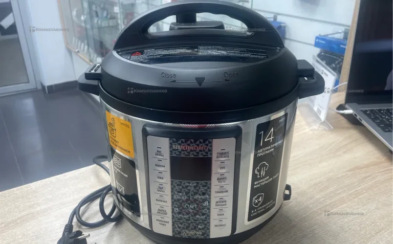 Мультиварка  Redmond mp110