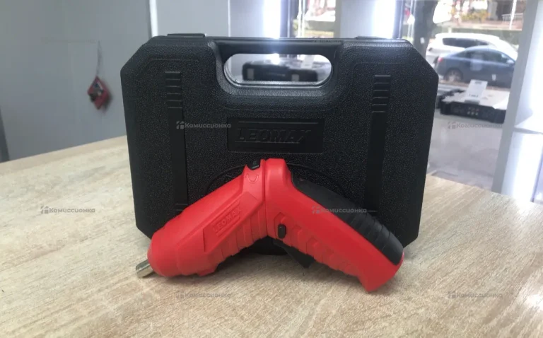 Аккумуляторная отвертка Leomax KL-1002