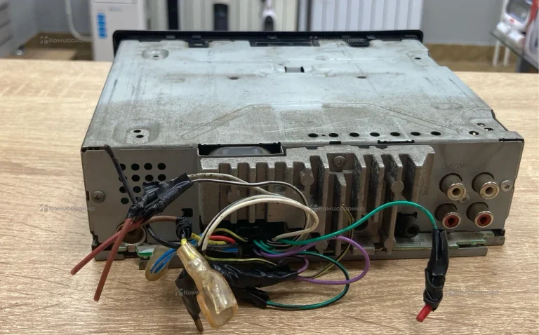 Автомагнитола  Pioneer MVH-169UI