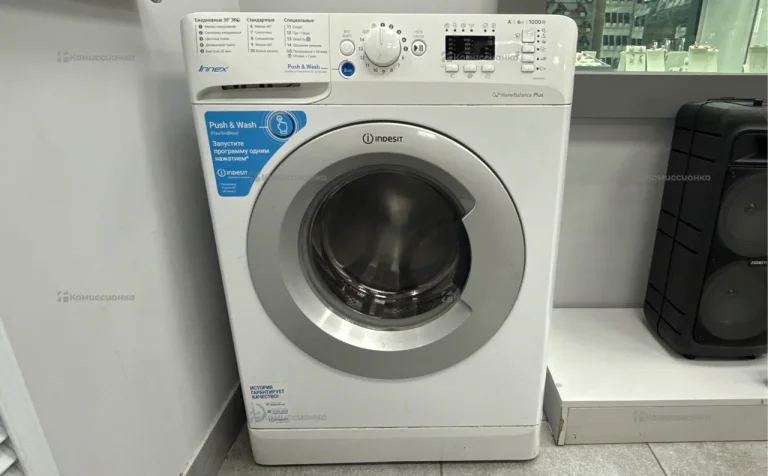 Стиральная машина  Indesit BWSA 61051 S