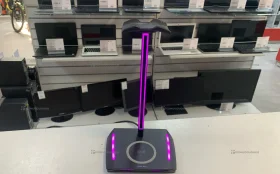 Подставка для наушников с беспроводной зарядкой