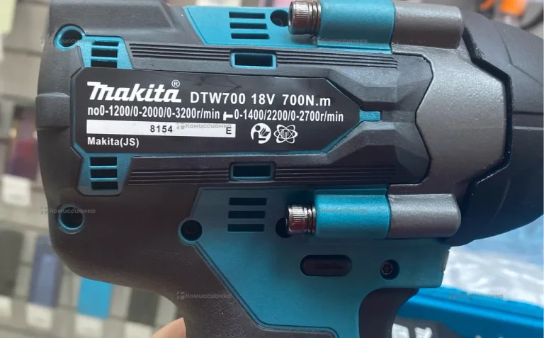 Makita Гайковерт DTW700 реплика