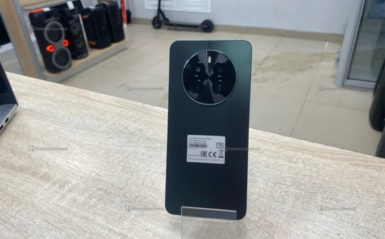 Realme 12 8/512 ГБ