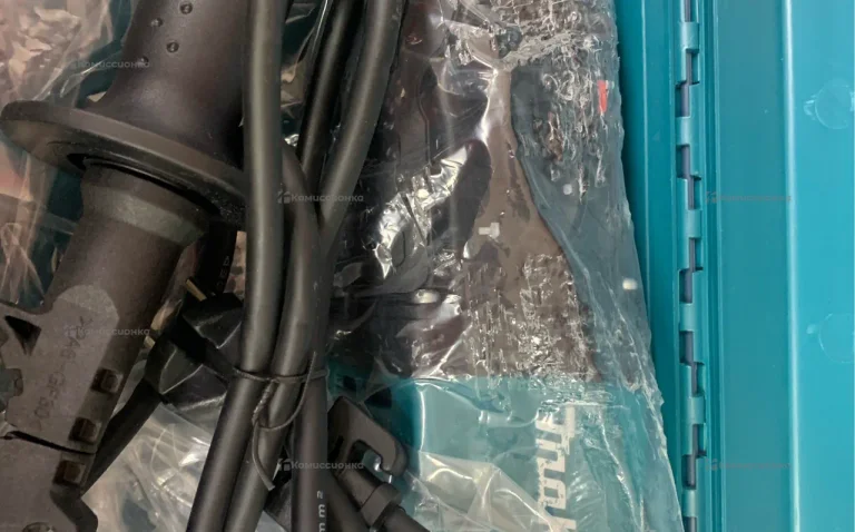 Перфоратор HR2470