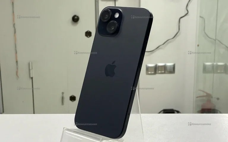 Apple iPhone 15 6/256 ГБ