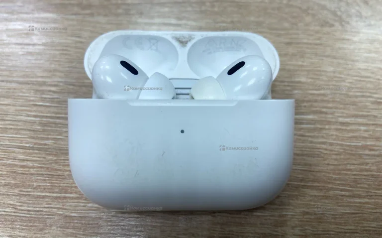 Наушники Apple AirPods Pro 2 Lighting