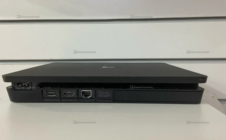 Игровая приставка PS4 slim 1Tb
