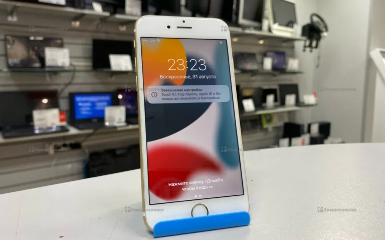 Apple iPhone 7 32 ГБ.